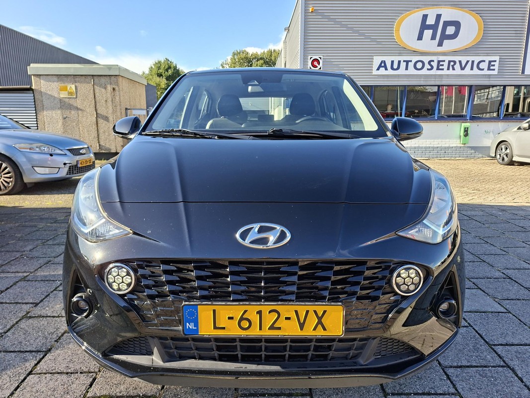 Hyundai i10