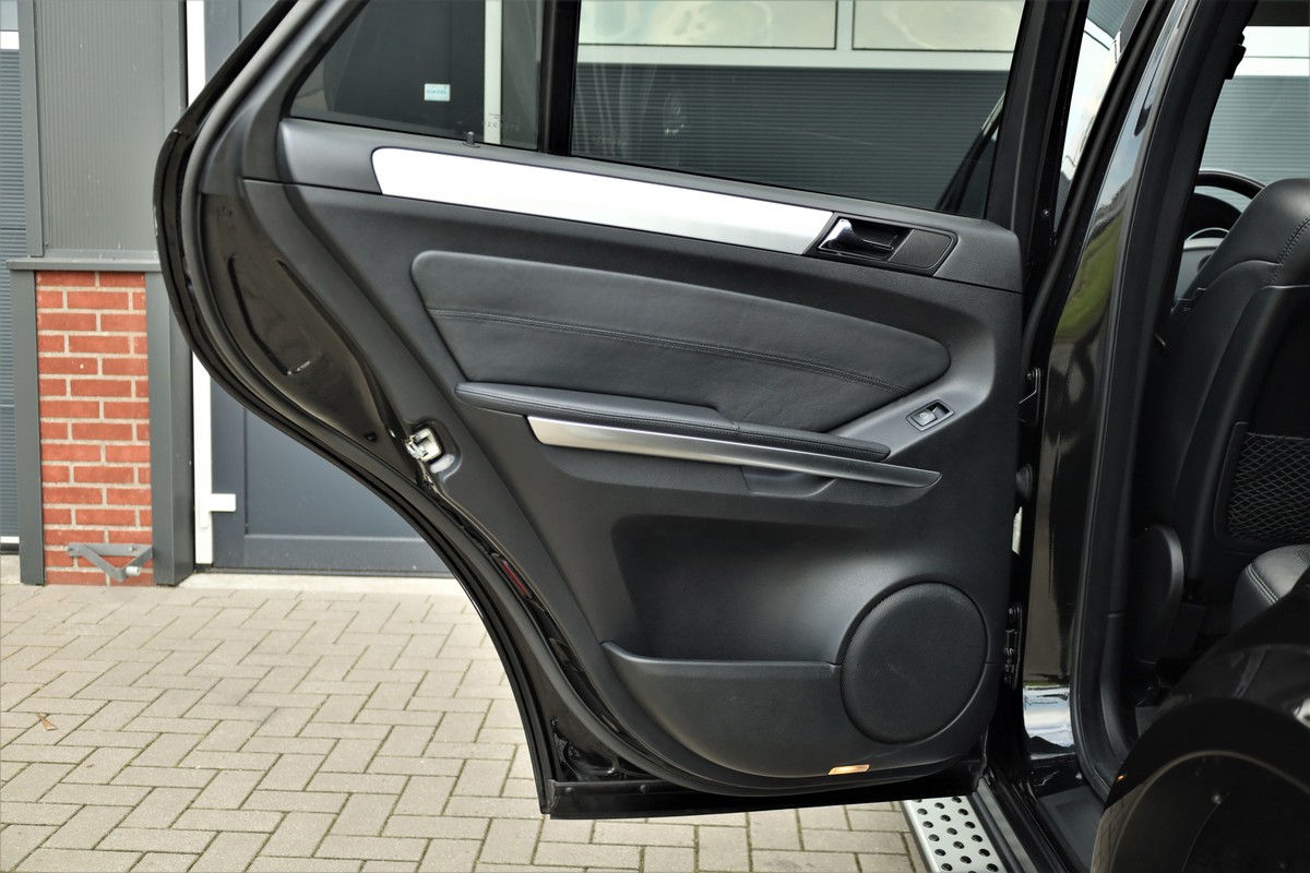 Mercedes-Benz M-Klasse