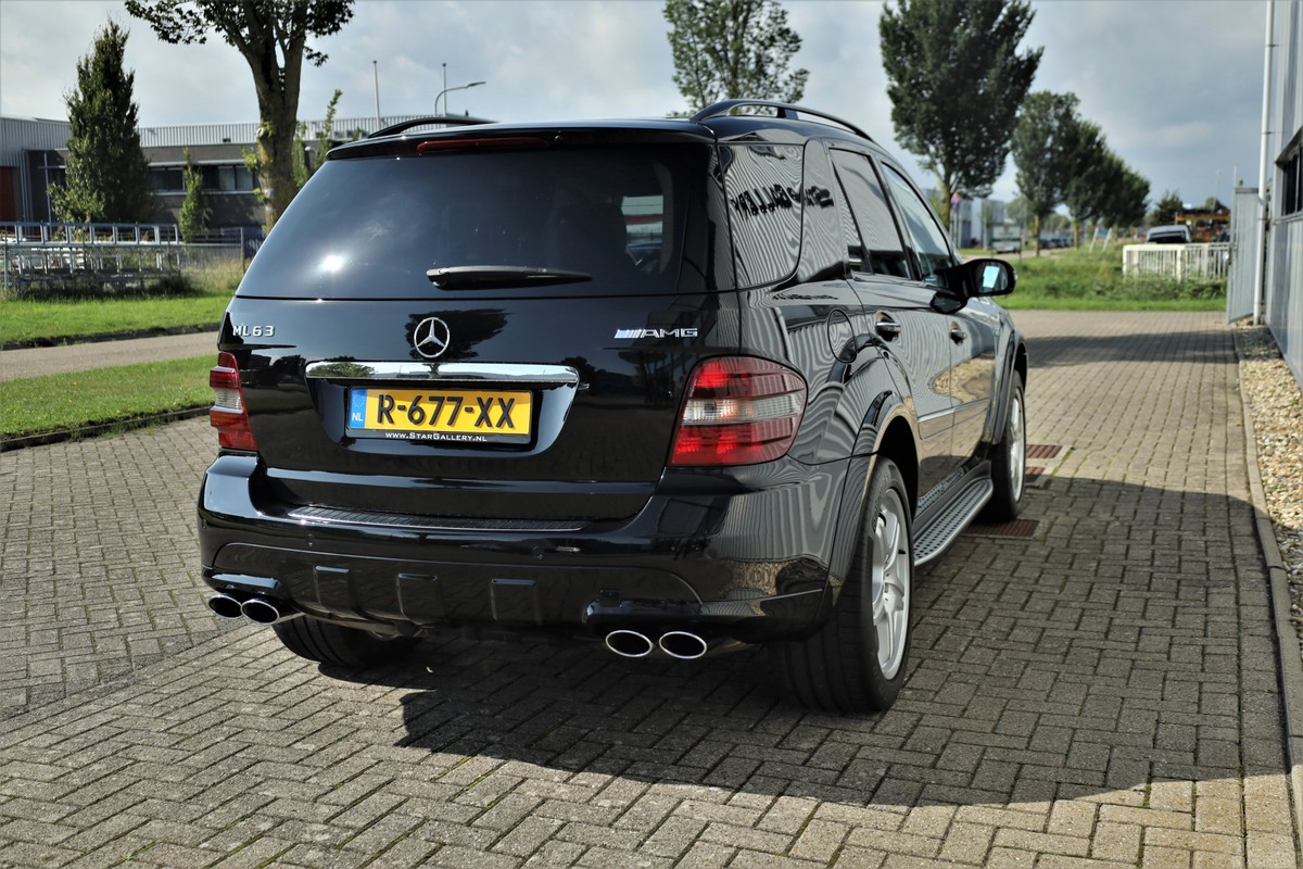 Mercedes-Benz M-Klasse