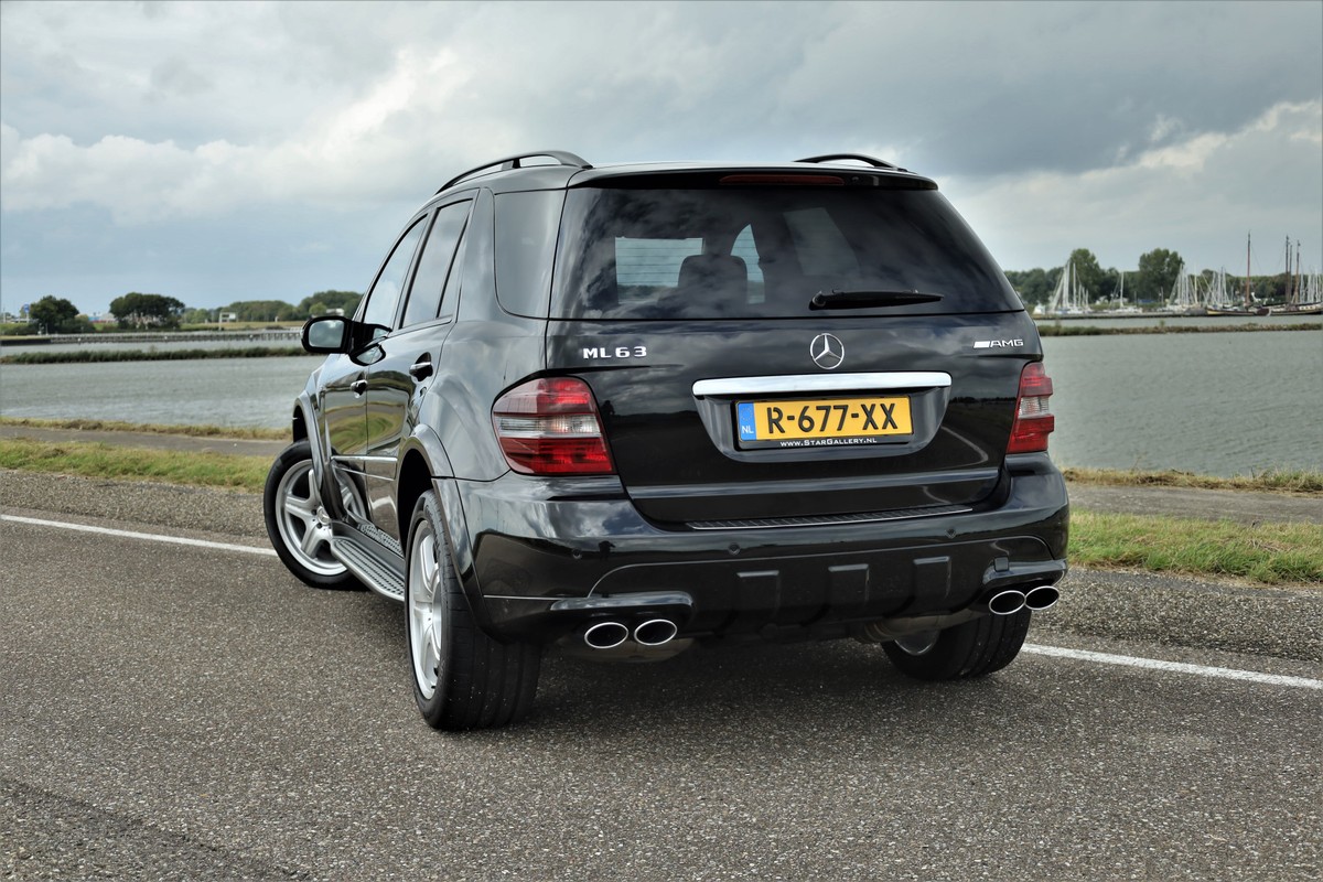 Mercedes-Benz M-Klasse