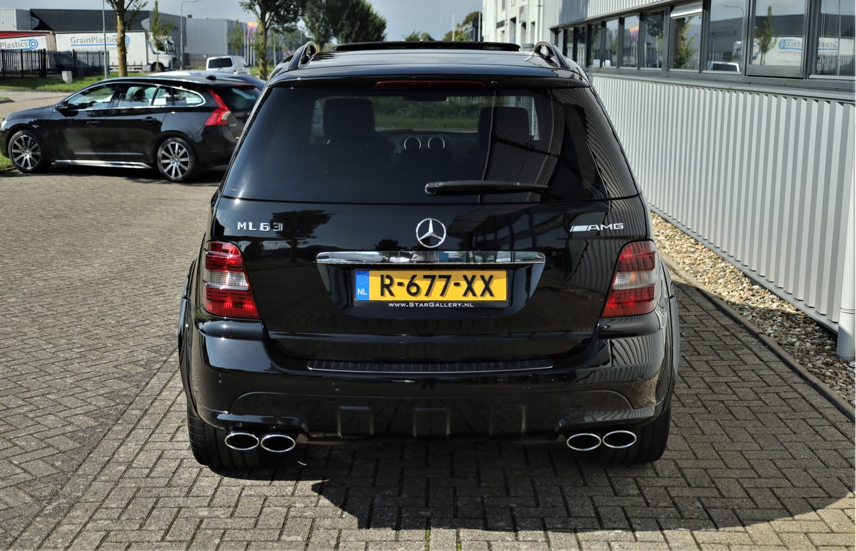 Mercedes-Benz M-Klasse