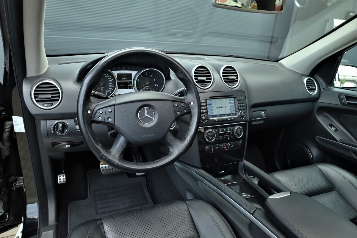 Mercedes-Benz M-Klasse