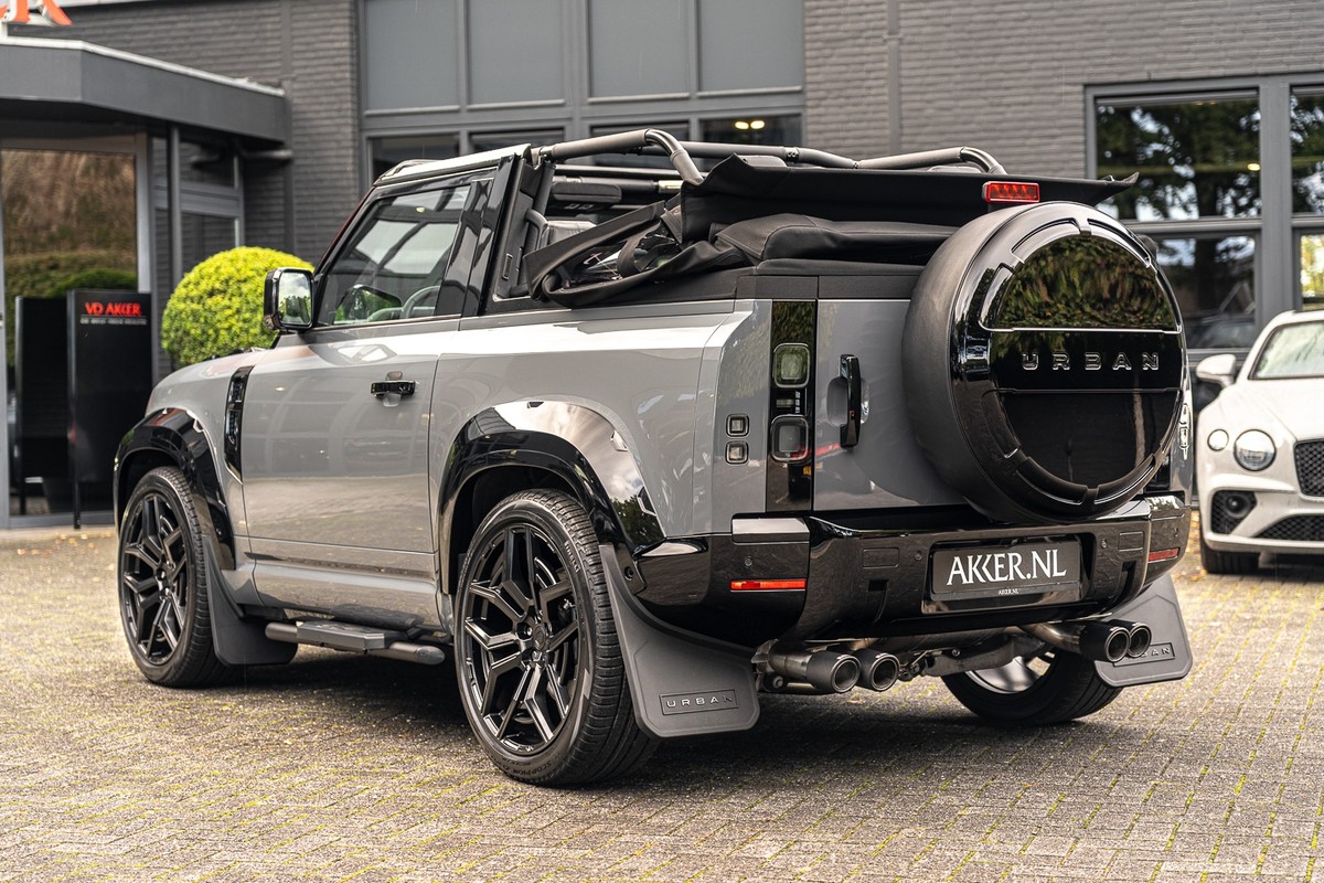Land Rover Defender