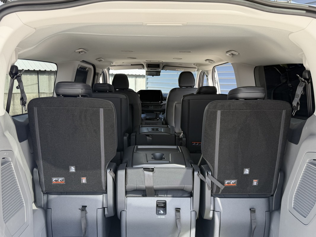 Ford E-Transit Custom
