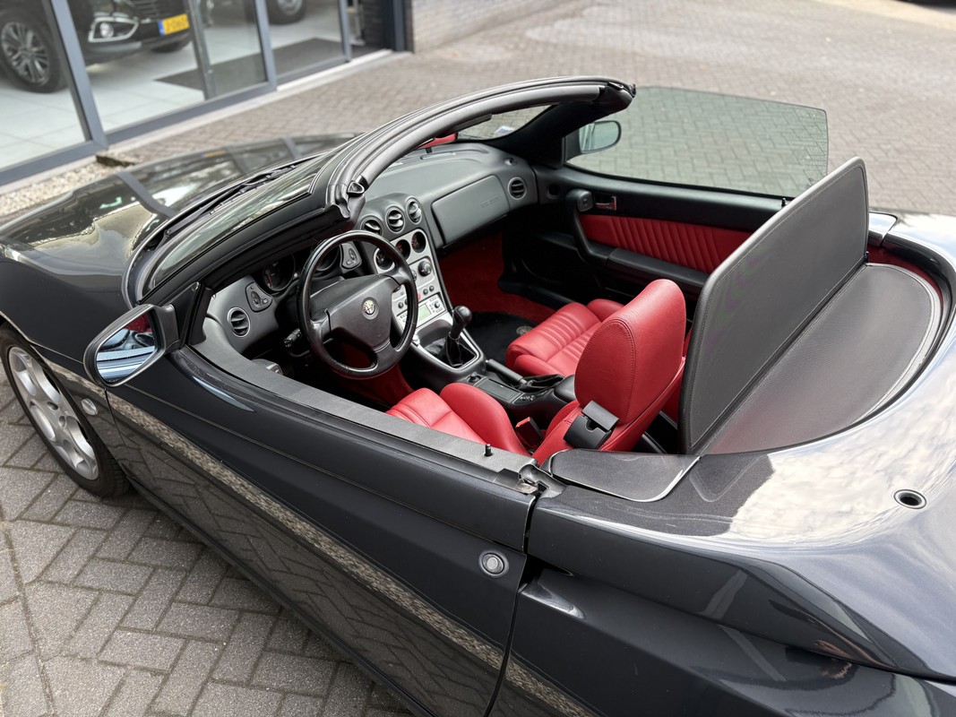 Alfa Romeo Spider