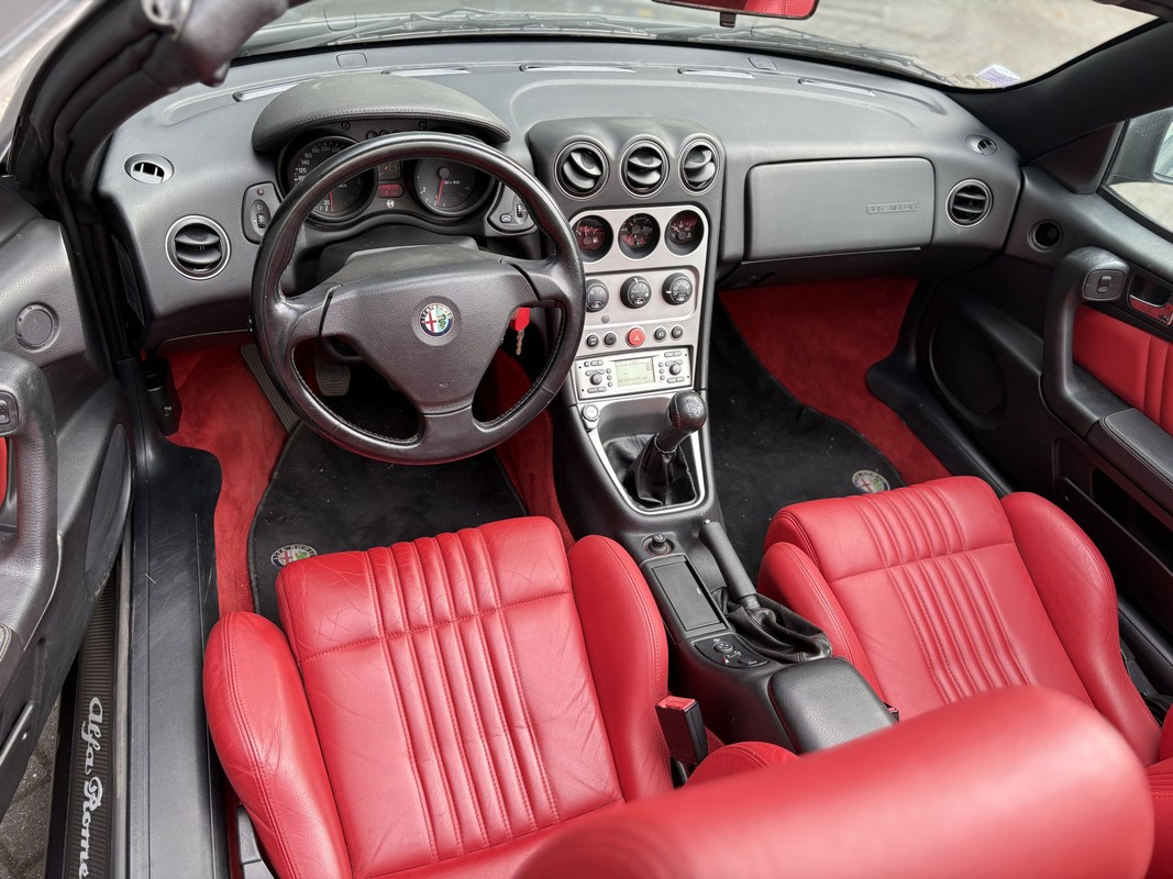Alfa Romeo Spider