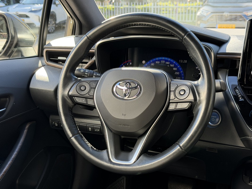 Toyota Corolla Touring Sports