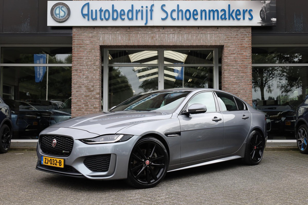 Jaguar XE