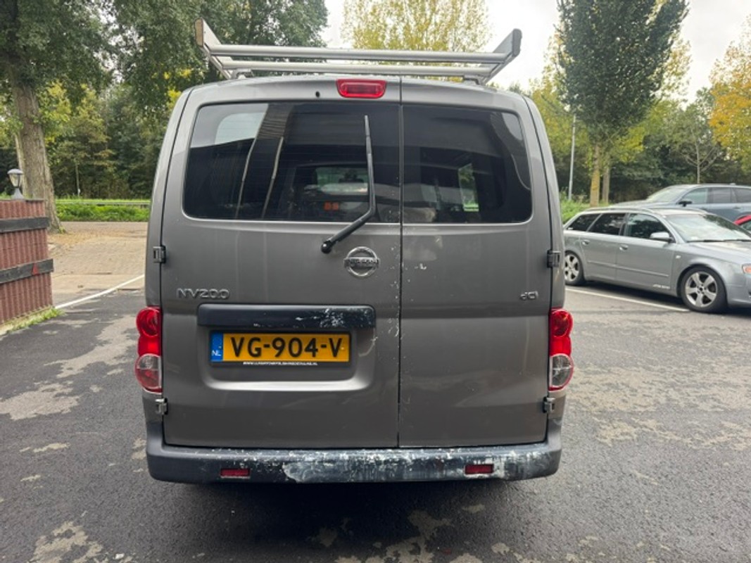 Nissan NV200