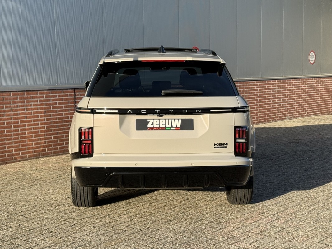KGM Actyon