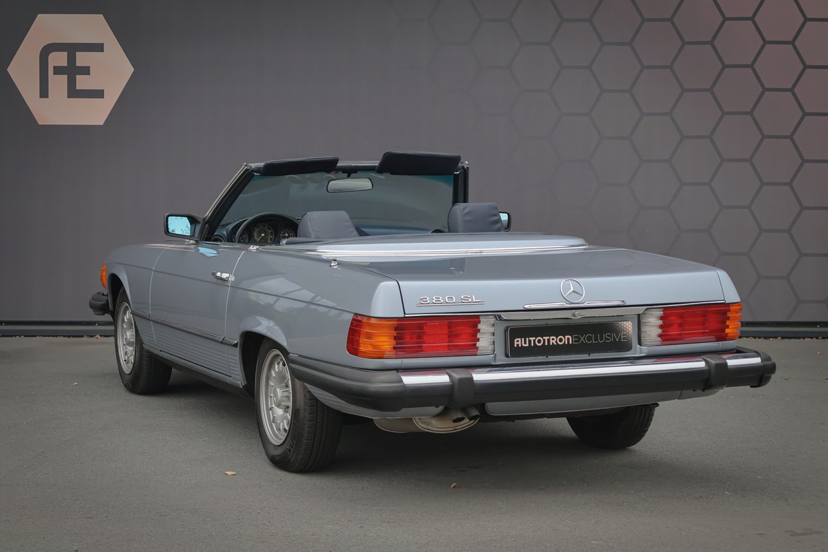 Mercedes-Benz SL