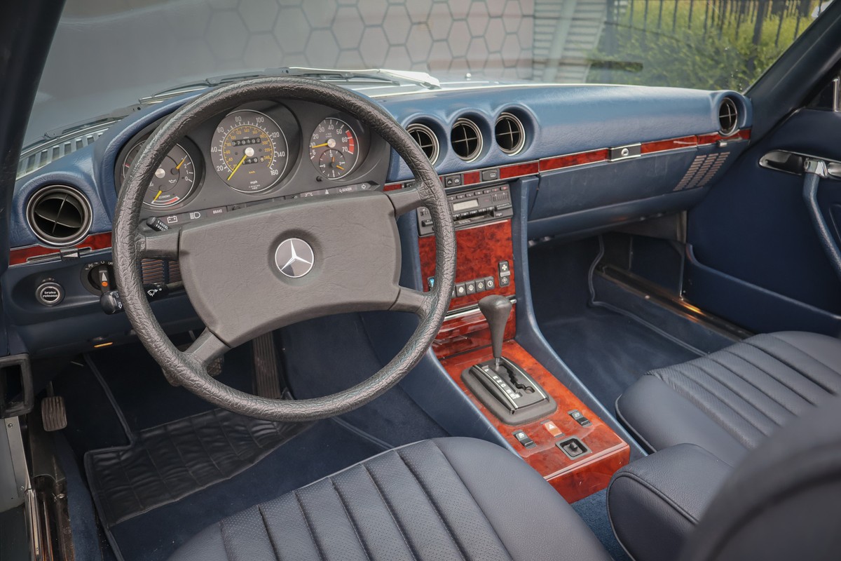 Mercedes-Benz SL