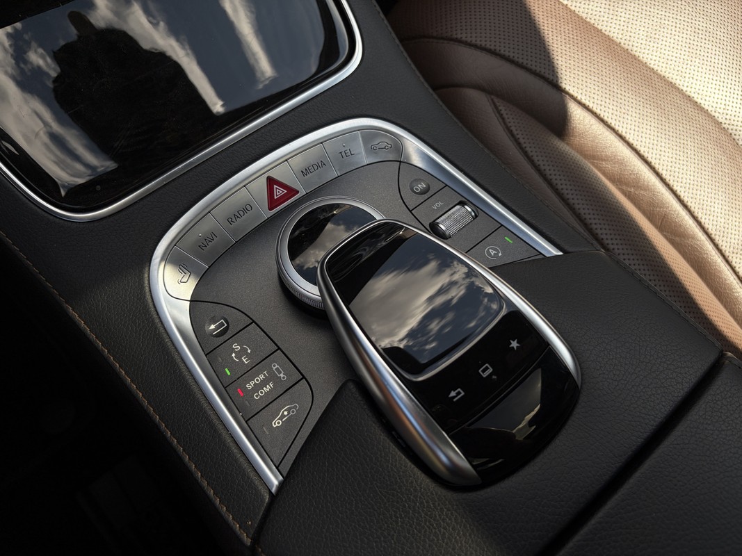 Mercedes-Benz S-Klasse