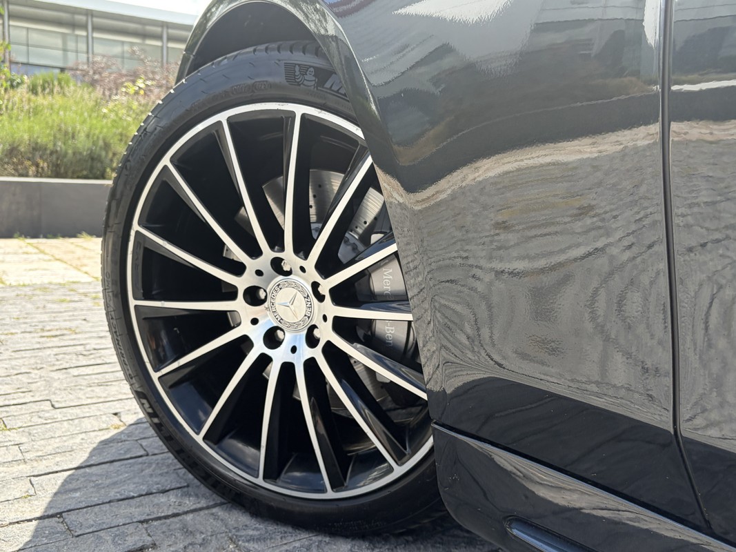 Mercedes-Benz S-Klasse