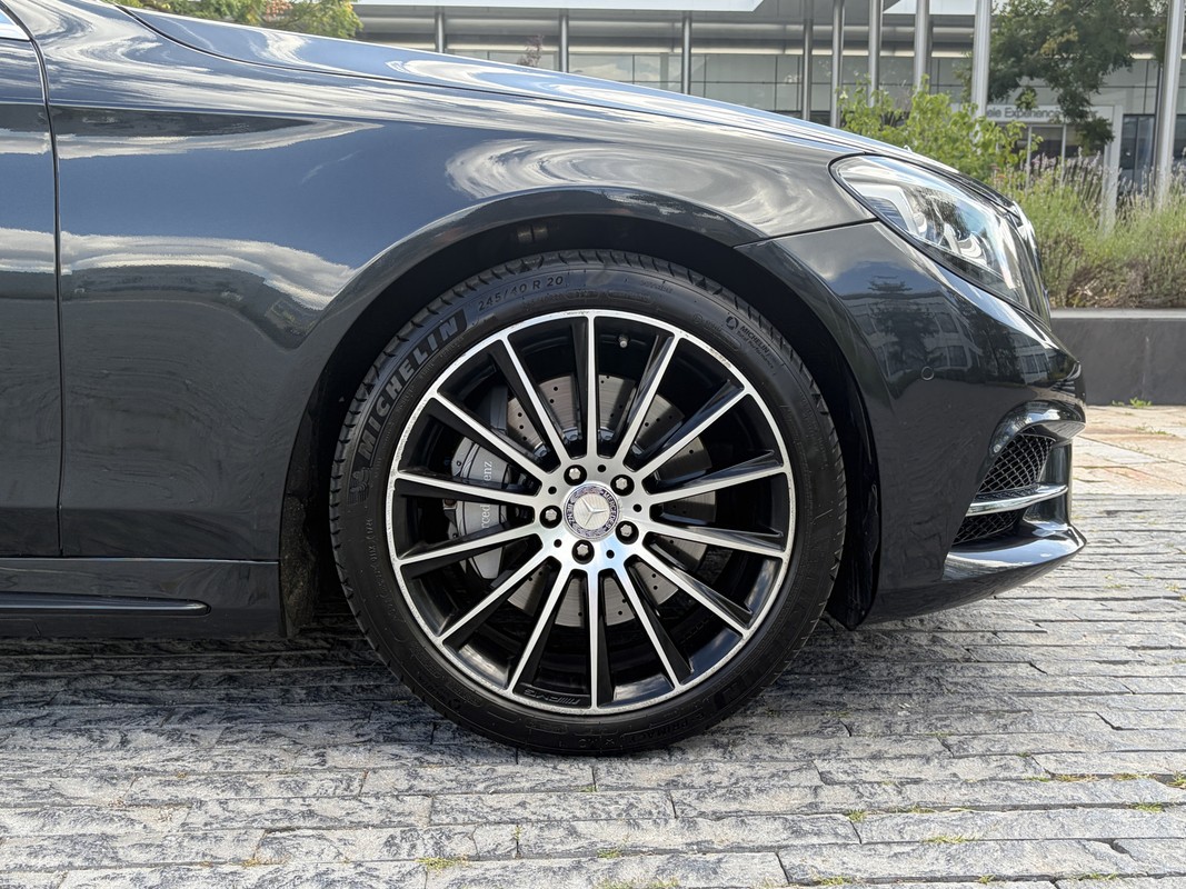 Mercedes-Benz S-Klasse