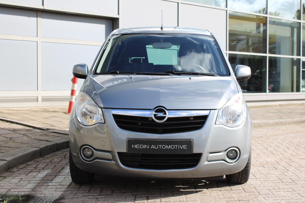 Opel Agila
