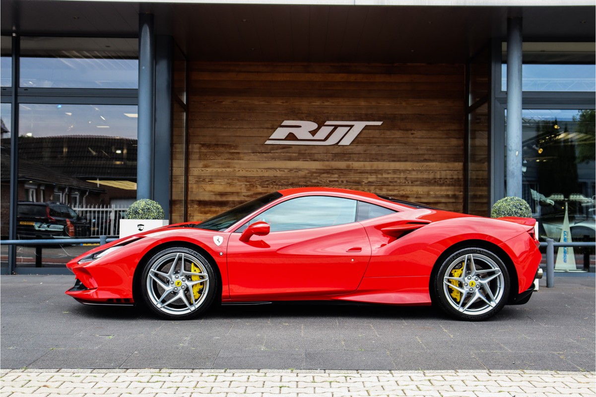 Ferrari F8 Tributo