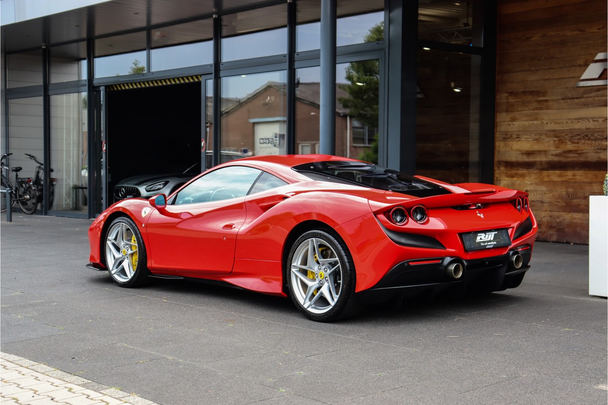 Ferrari F8 Tributo