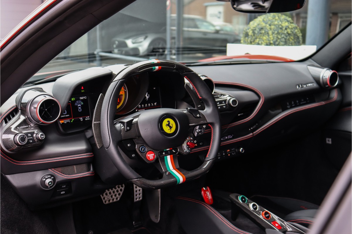 Ferrari F8 Tributo