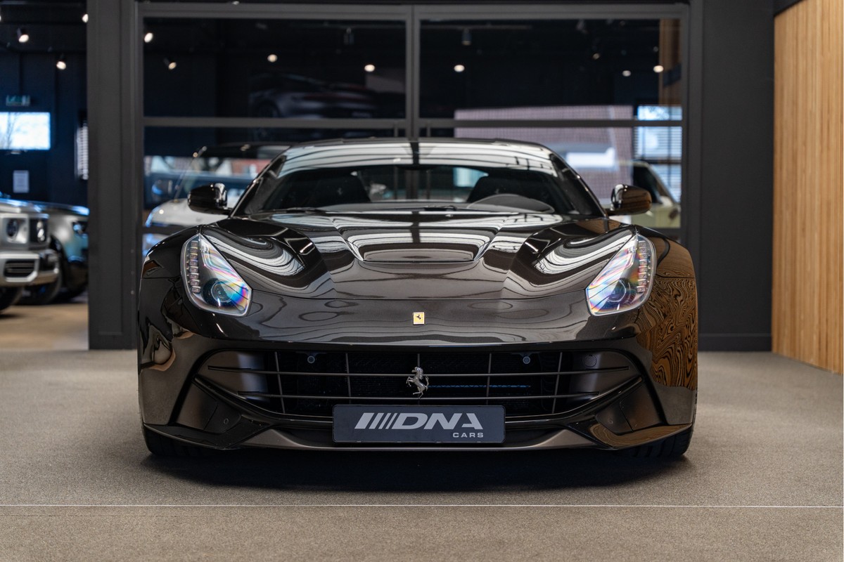 Ferrari F12