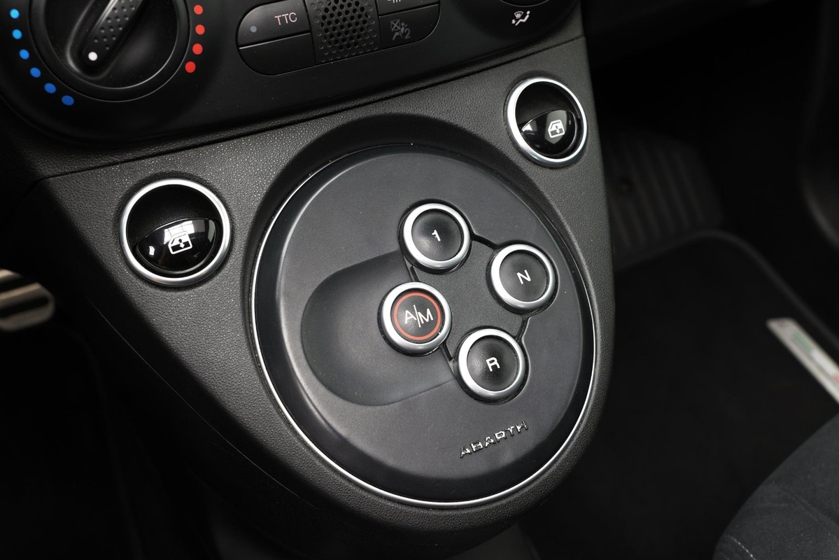 Abarth 595