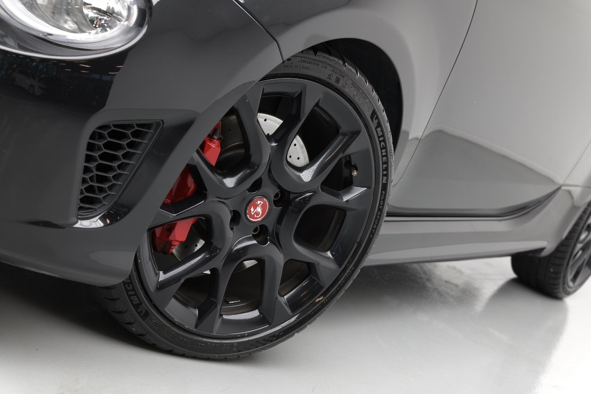 Abarth 595