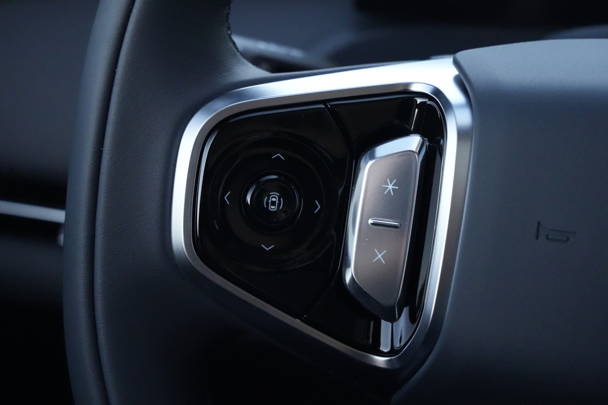 Geely Starray EM-i