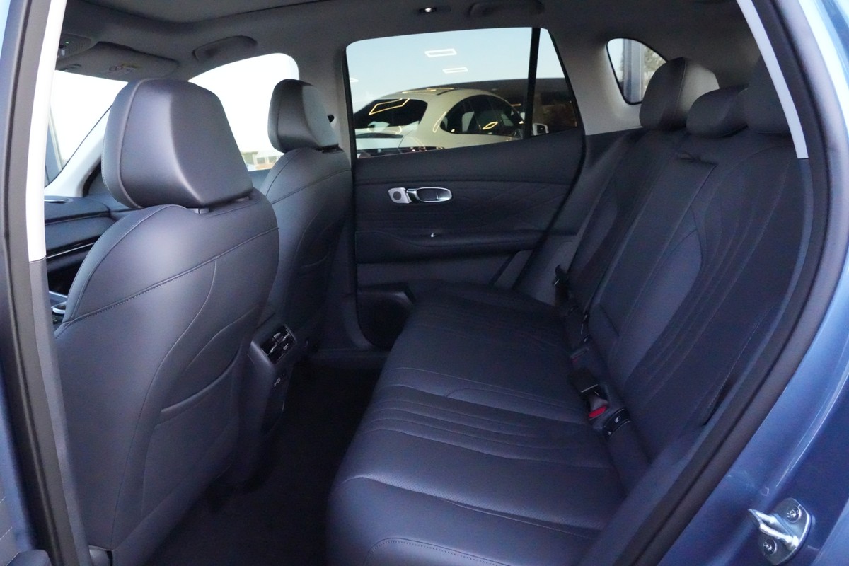 Geely Starray EM-i