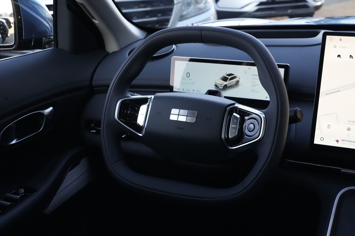 Geely Starray EM-i