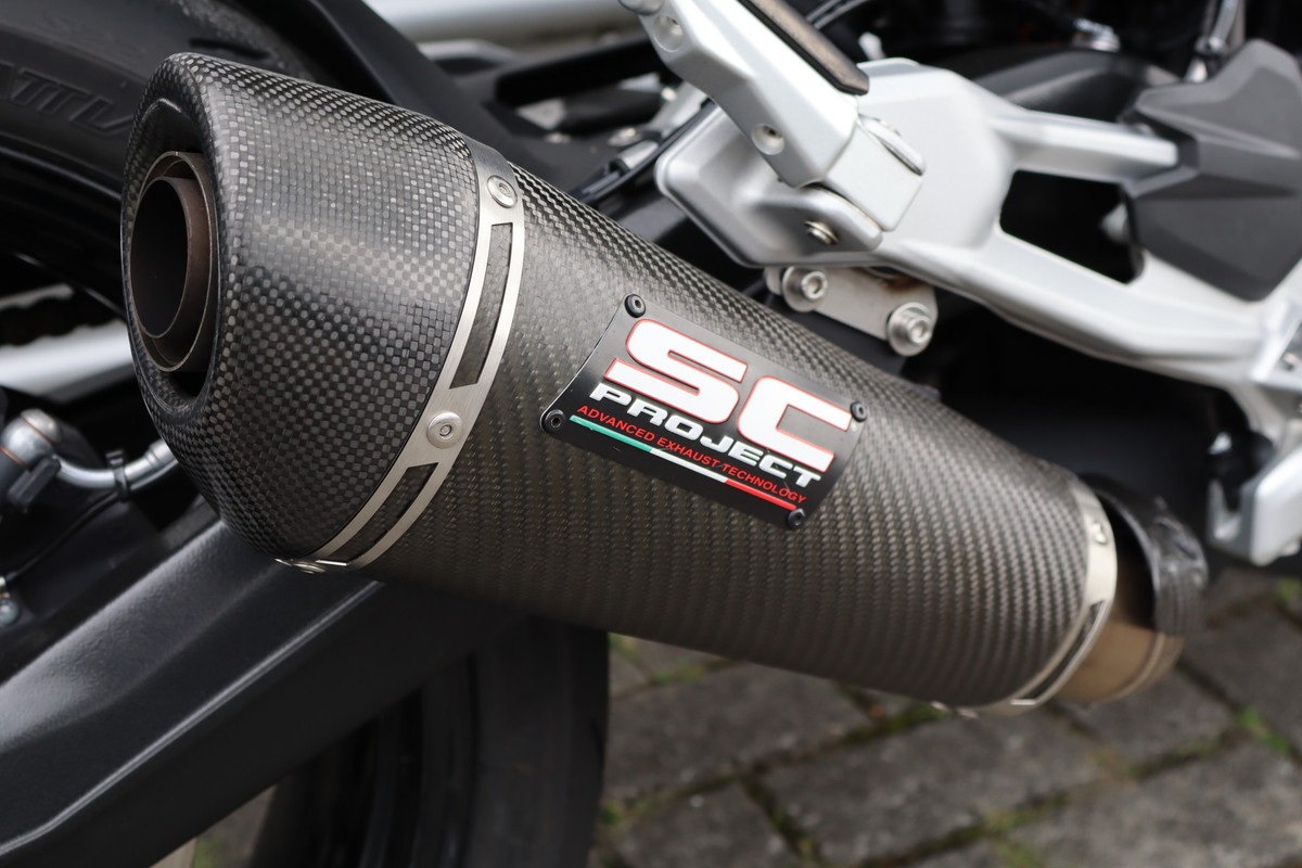 BMW F 900 R