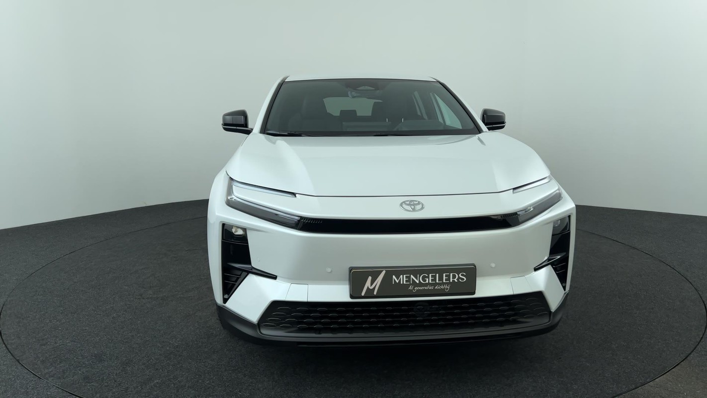 Toyota C-HR+