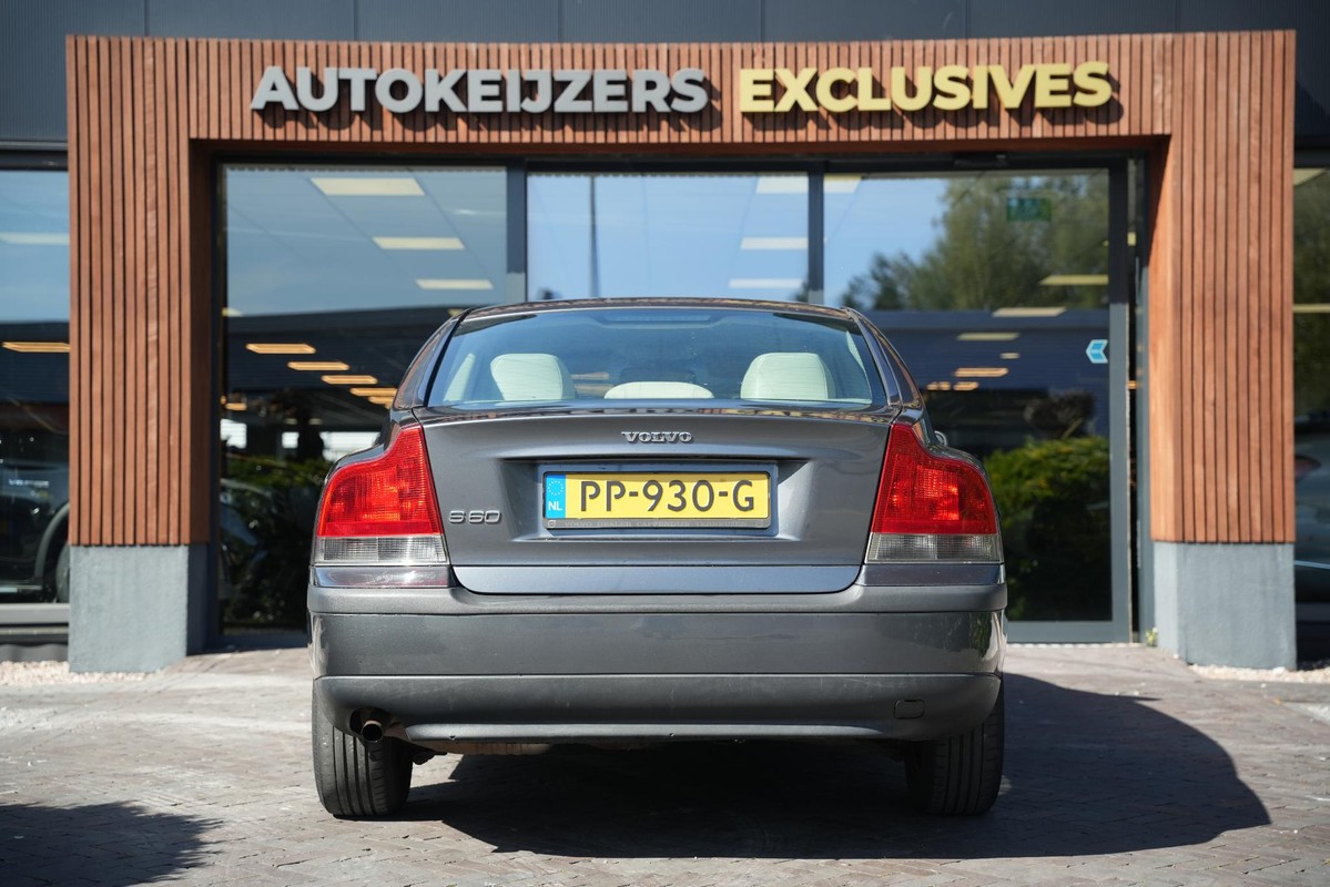 Volvo S60