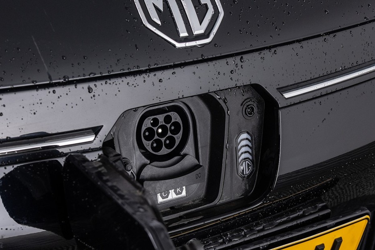 MG MG5