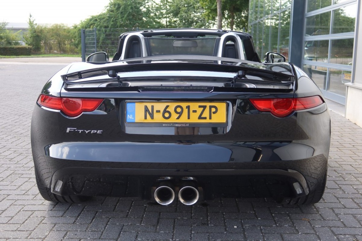Jaguar F-TYPE