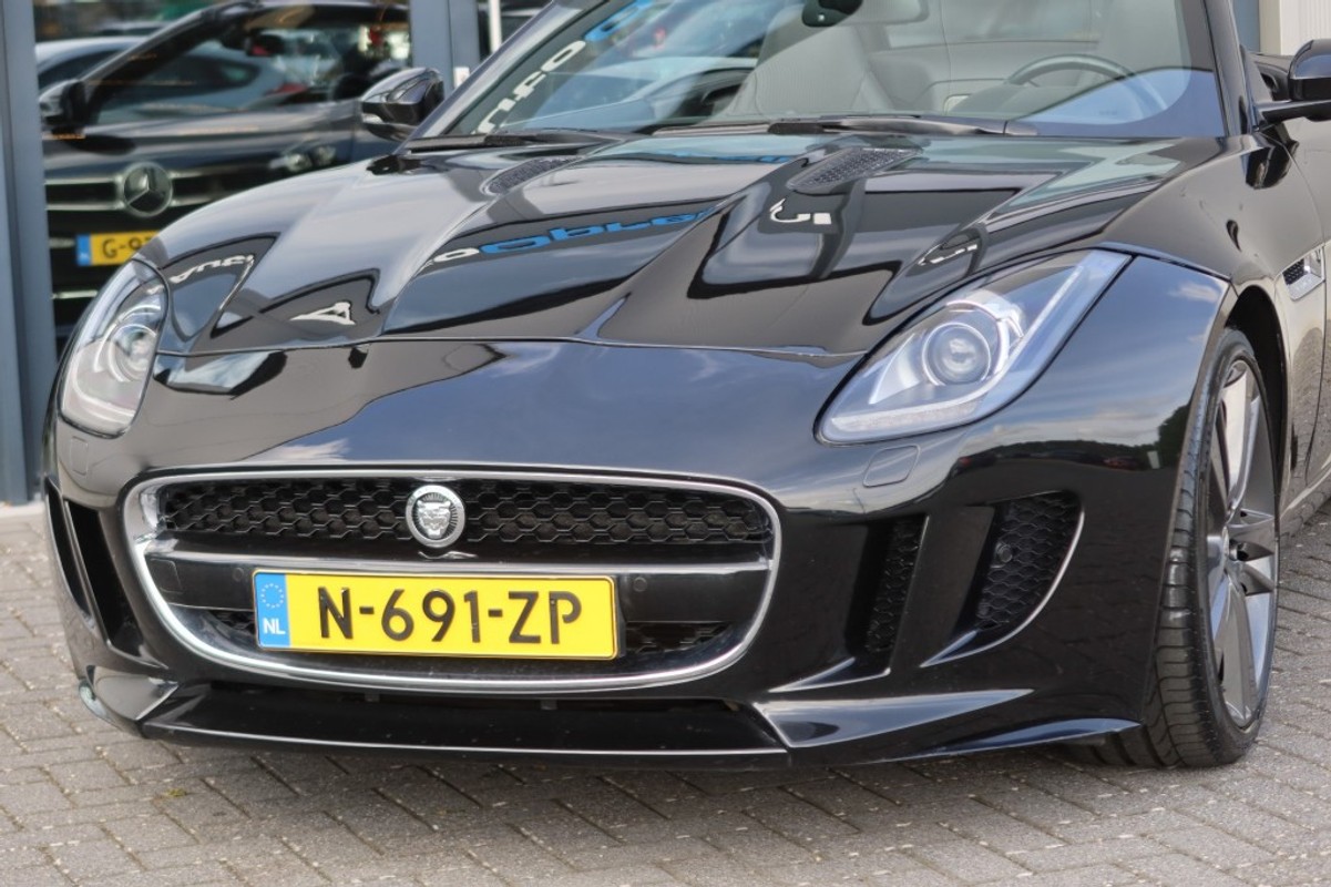 Jaguar F-TYPE