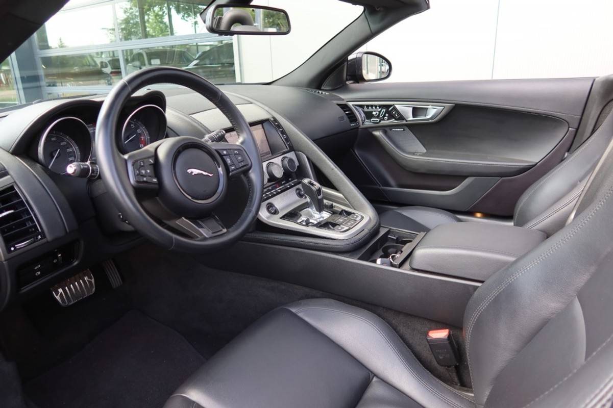 Jaguar F-TYPE