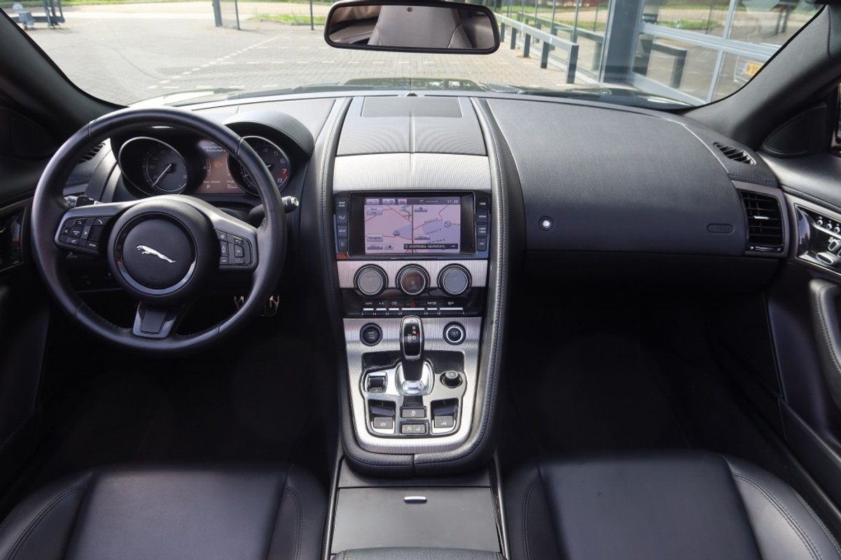 Jaguar F-TYPE