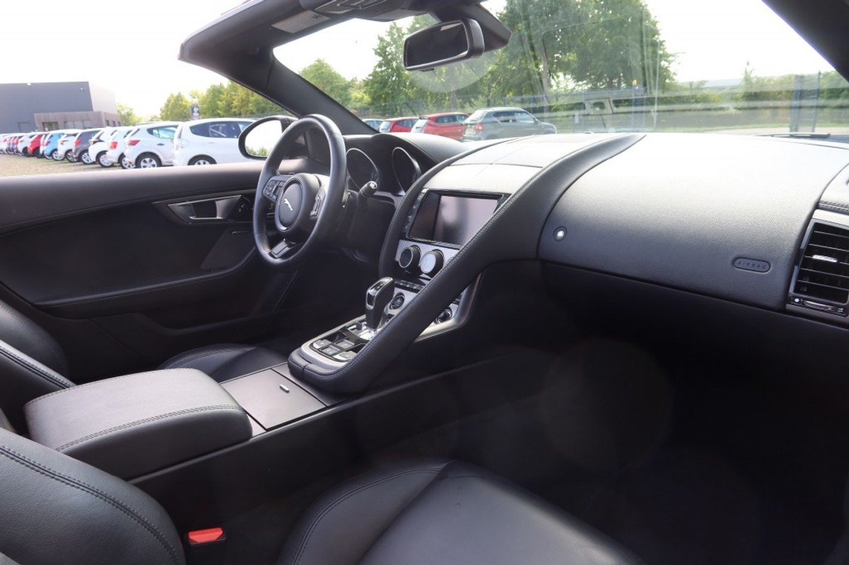 Jaguar F-TYPE