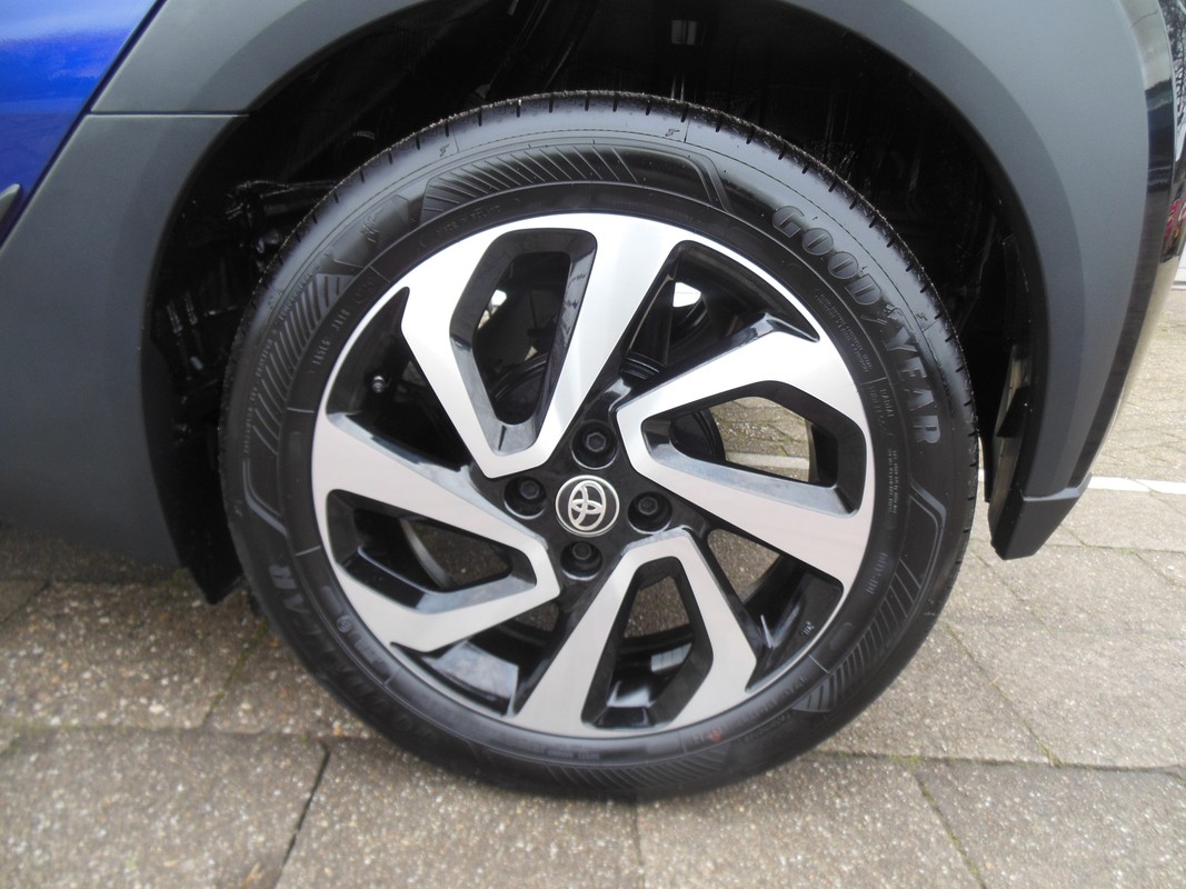 Toyota Aygo X
