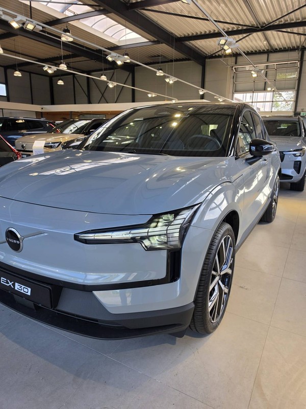 Volvo EX30