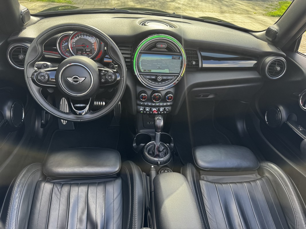 MINI Cooper Cabrio