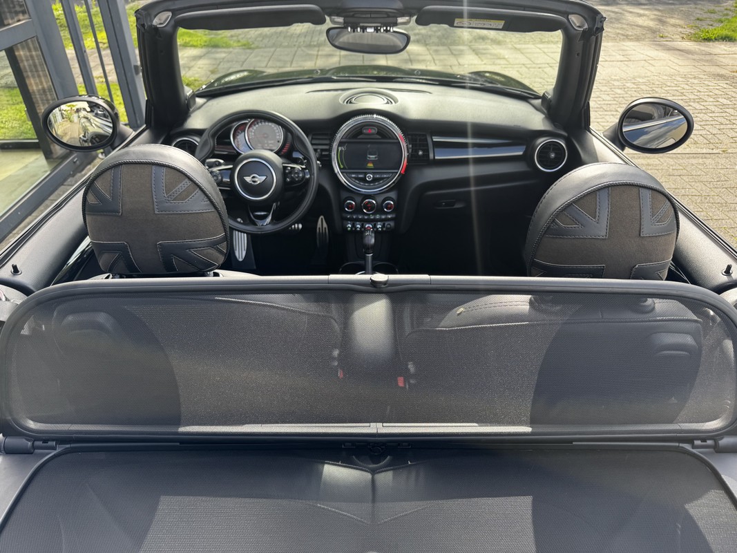 MINI Cooper Cabrio