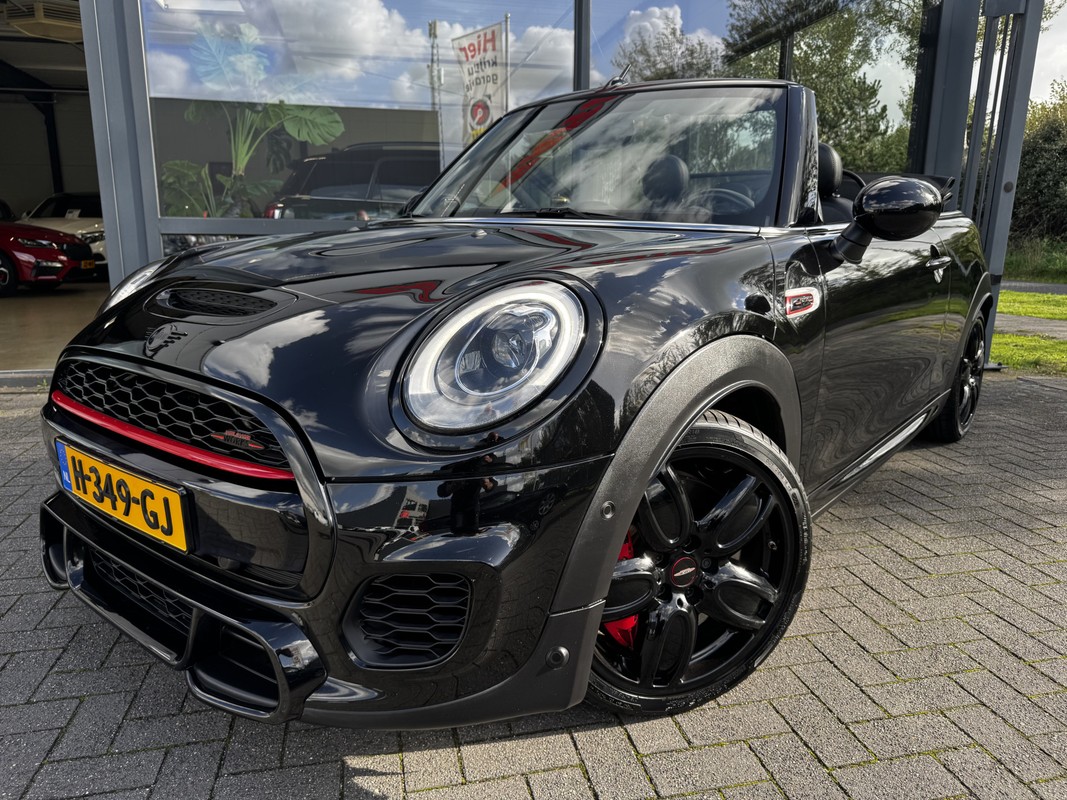 MINI Cooper Cabrio