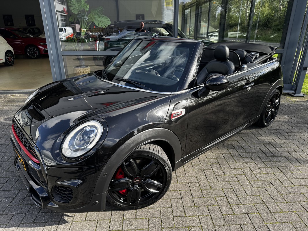 MINI Cooper Cabrio
