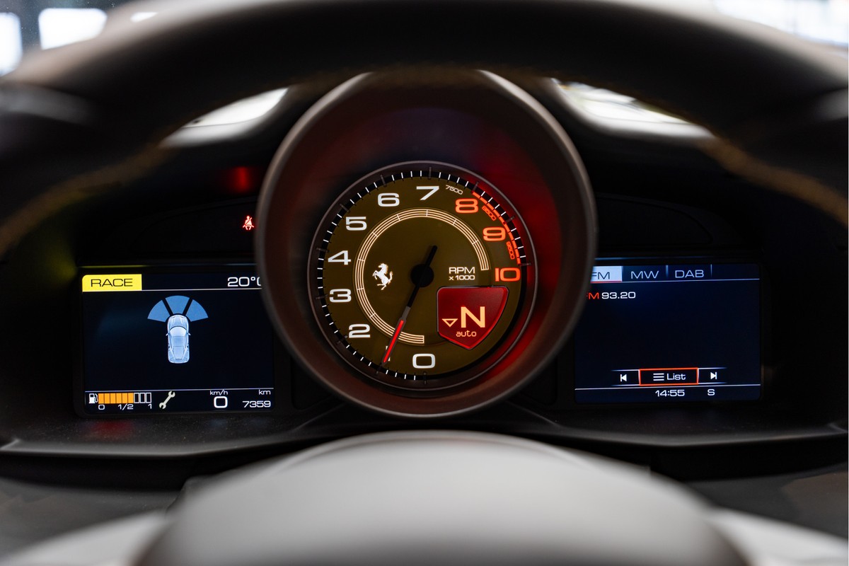 Ferrari 488