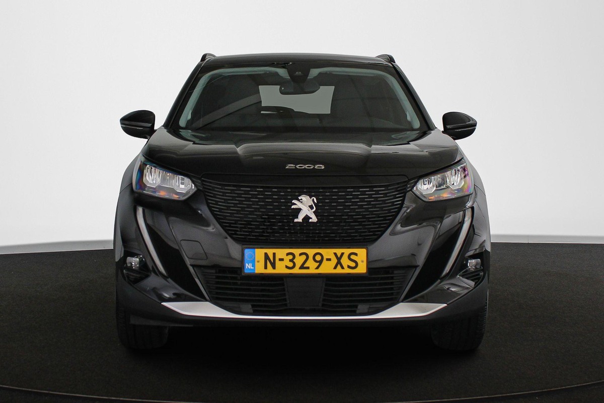 Peugeot e-2008