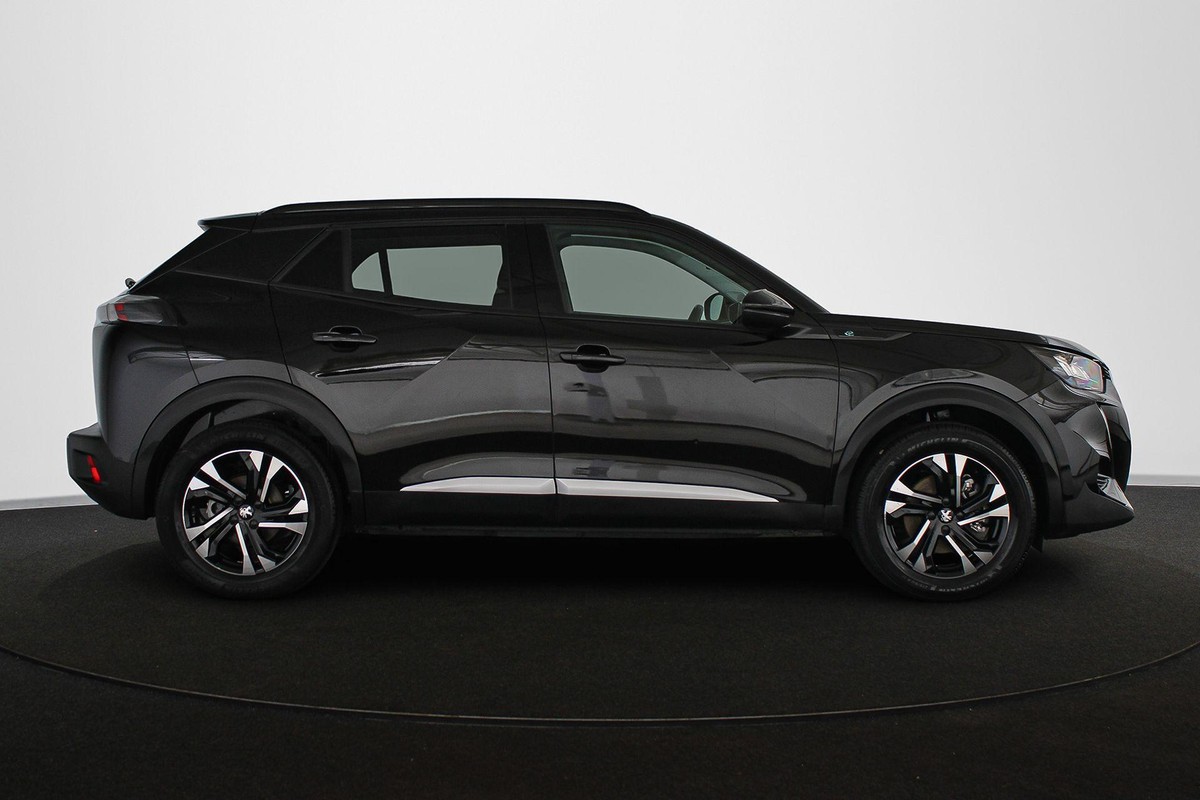 Peugeot e-2008