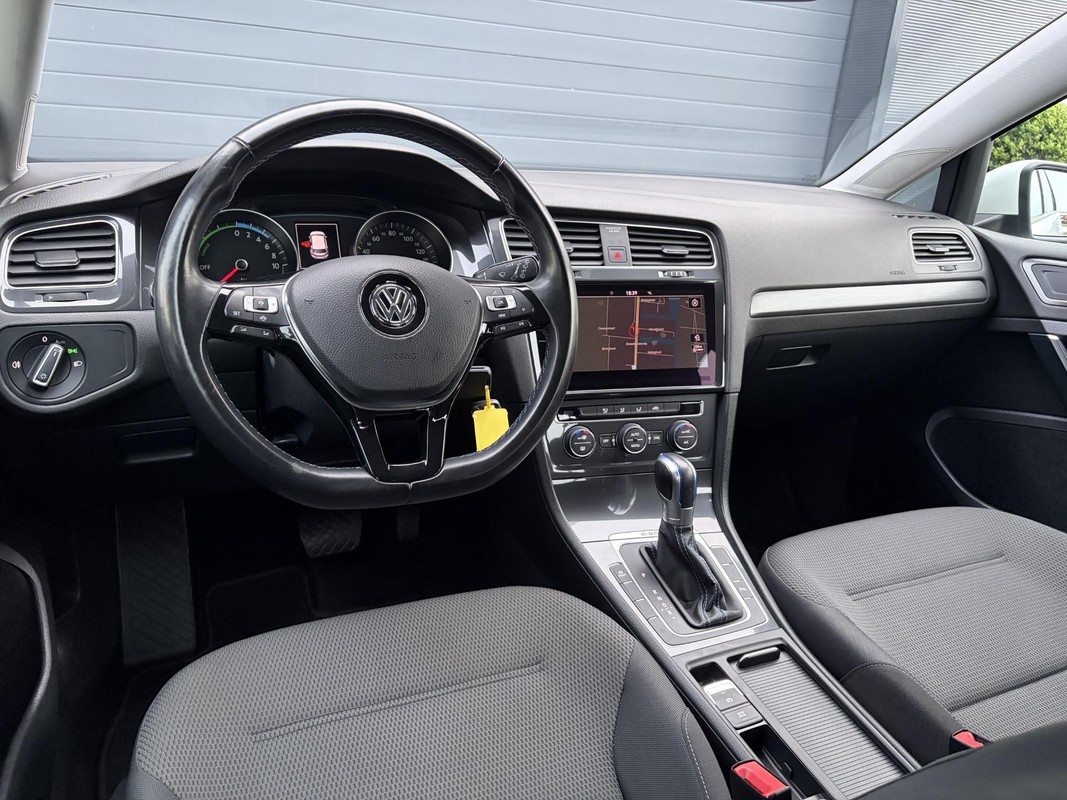 Volkswagen e-Golf