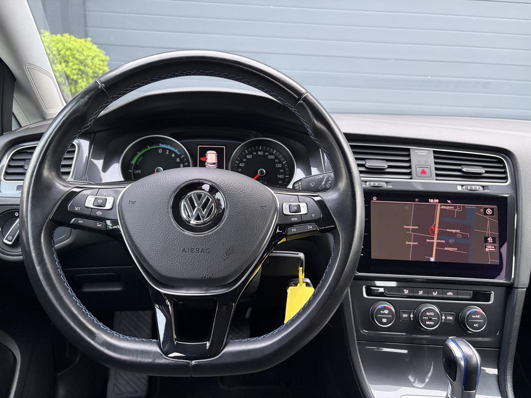Volkswagen e-Golf