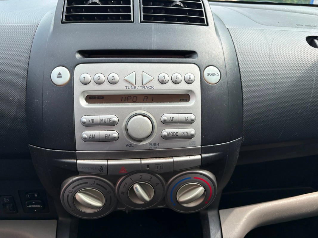 Daihatsu Sirion